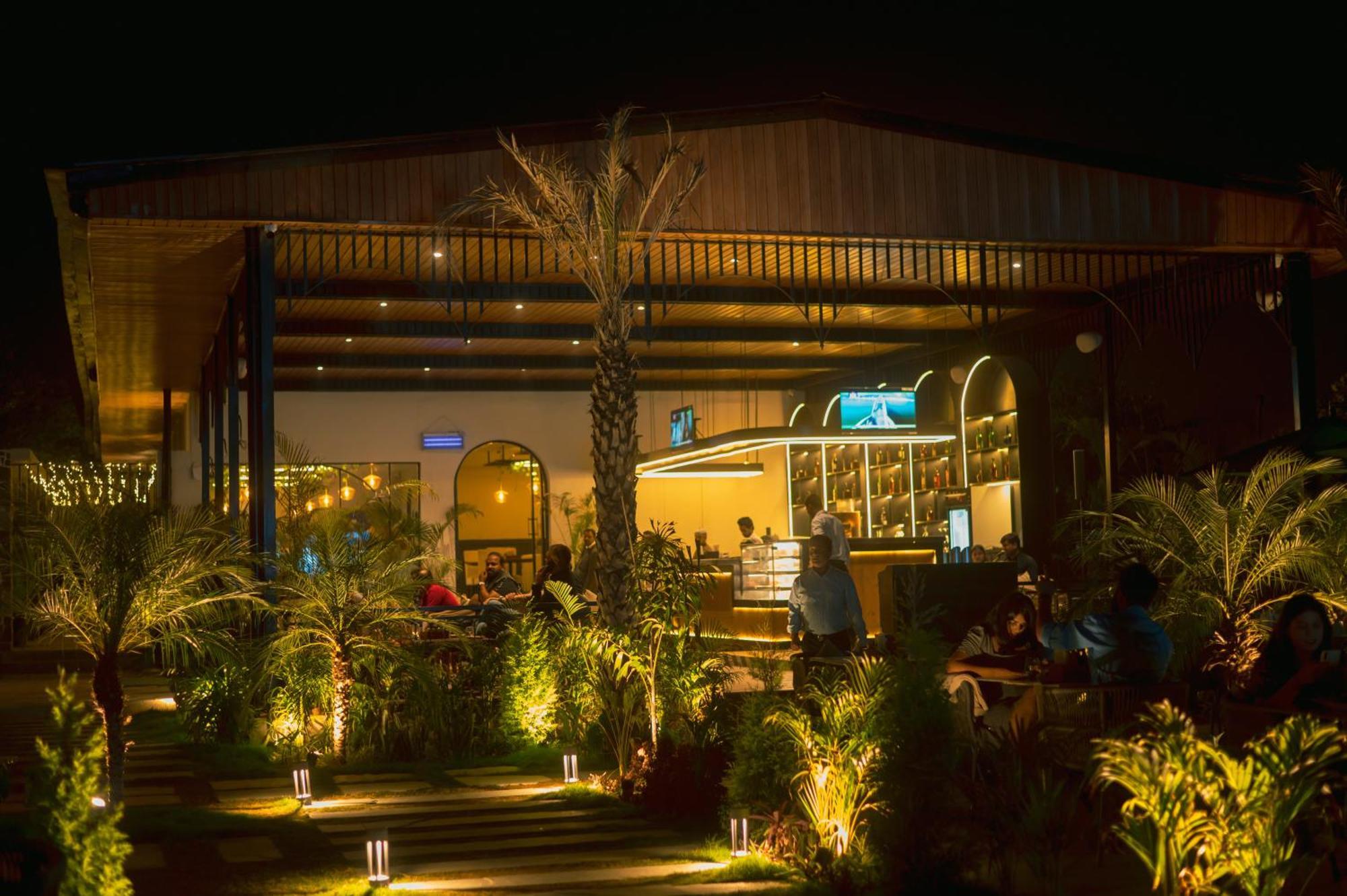 Vintclub Resort Лакхнау Экстерьер фото