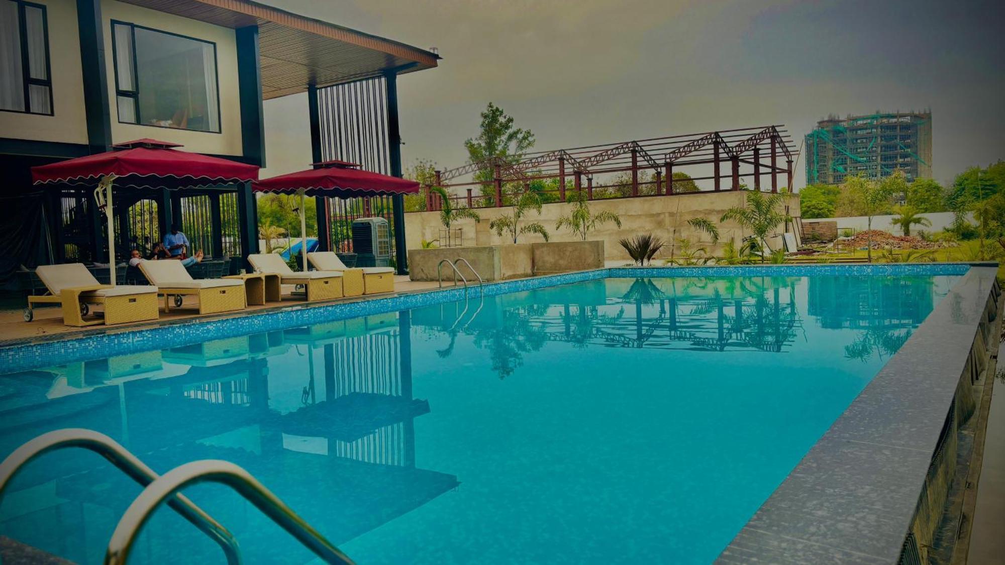 Vintclub Resort Лакхнау Экстерьер фото